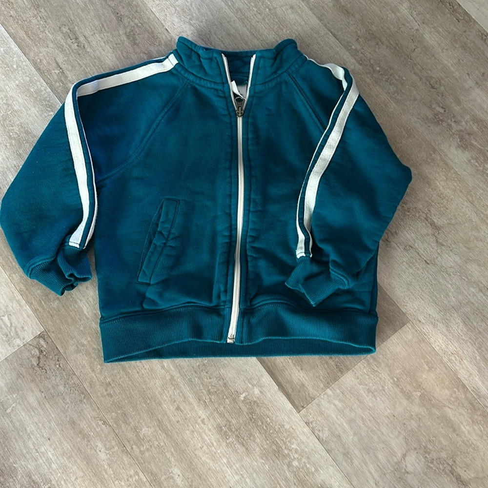 Hanna Andersson, size 4 heavy zip up.